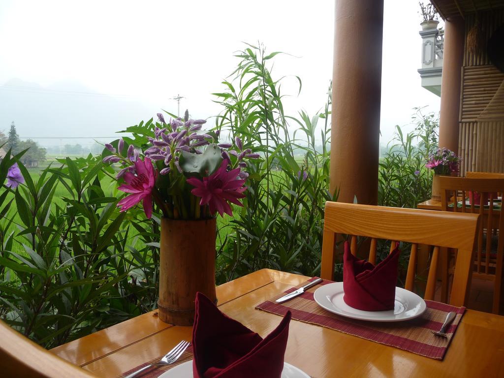 Mai Chau Valley View Hotel 3*
